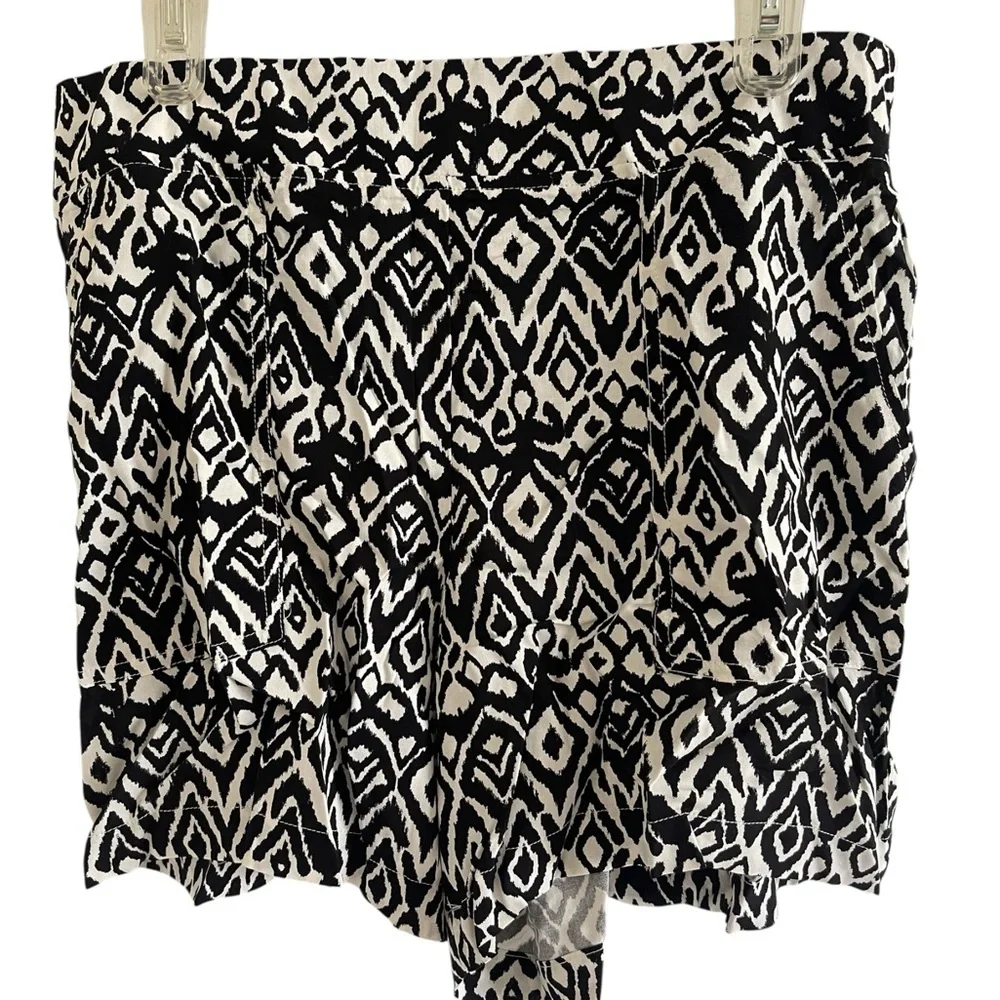 Wildfox Wildfox Geometric Print Black & White Pull On Shorts Size Large